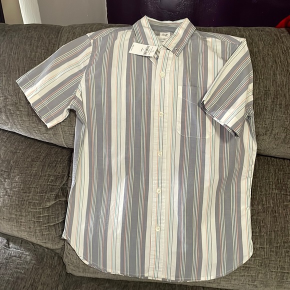 Gap Stripe Button Up - Picture 1 of 2